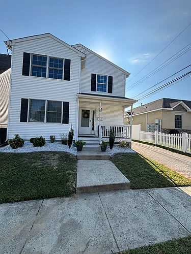 904 A St Photo 1