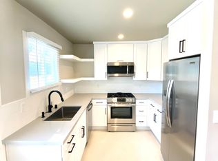 722 W Palm Ave, Orange, CA 92868