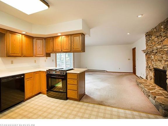 2nd image of 36 Beech Dr