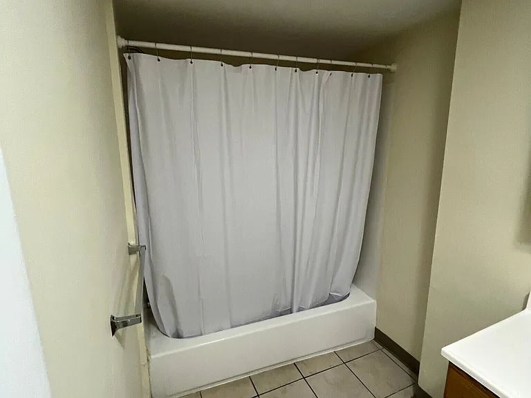 81 Gordon St #20 — Photo 6