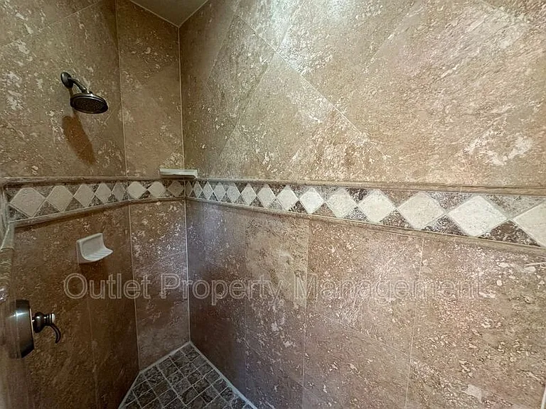 2011 Baylarian Blvd — Photo 16