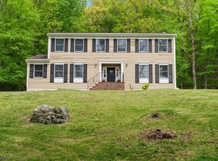 40 Tamarack Rd, White Twp., NJ 07823