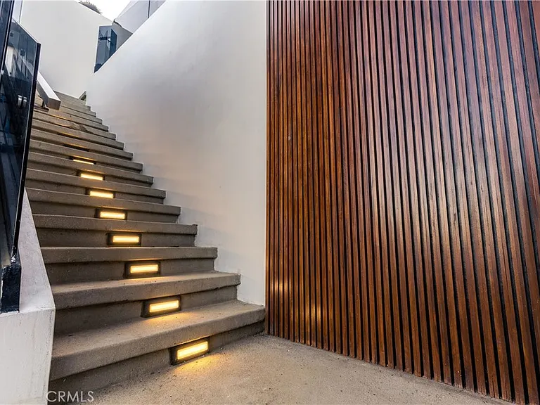8148 Gould Ave — Photo 39