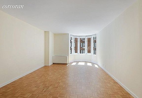 3rd image of 145 E 48th St APT 8E