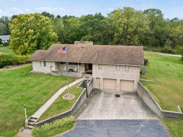 960 W 280 N, Angola, IN 46703
