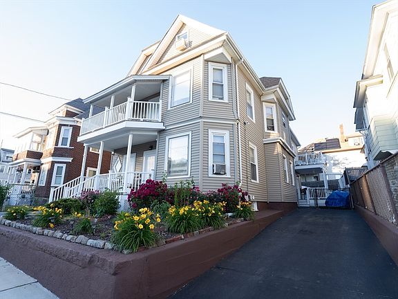 3rd image of 396-396 S Broadway #398