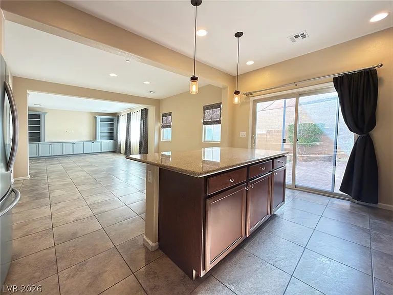 208 Rocky Basin St — Photo 15