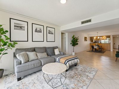 6157 Balboa Circle #401, Boca Raton, FL, 33433