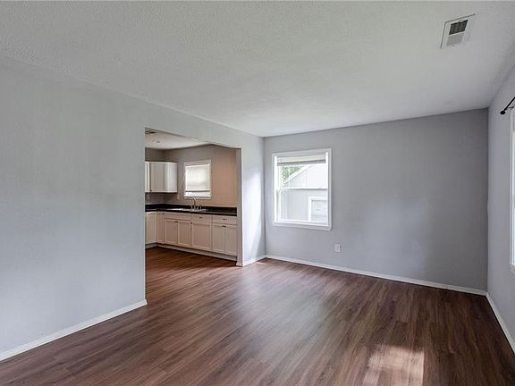 5th image of 2918 S 51st Ter