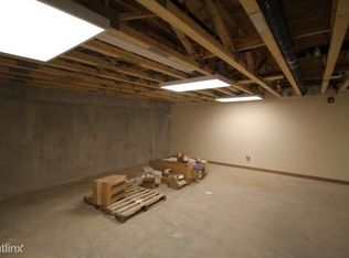 111 Elm St, Newton, MA 02465