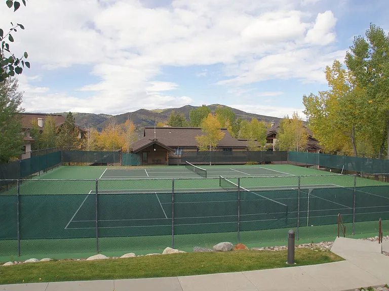 2900 Blackhawk Ct #ID1564269P — Photo 85