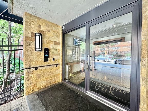 4th image of 4920 N Marine Dr #S208