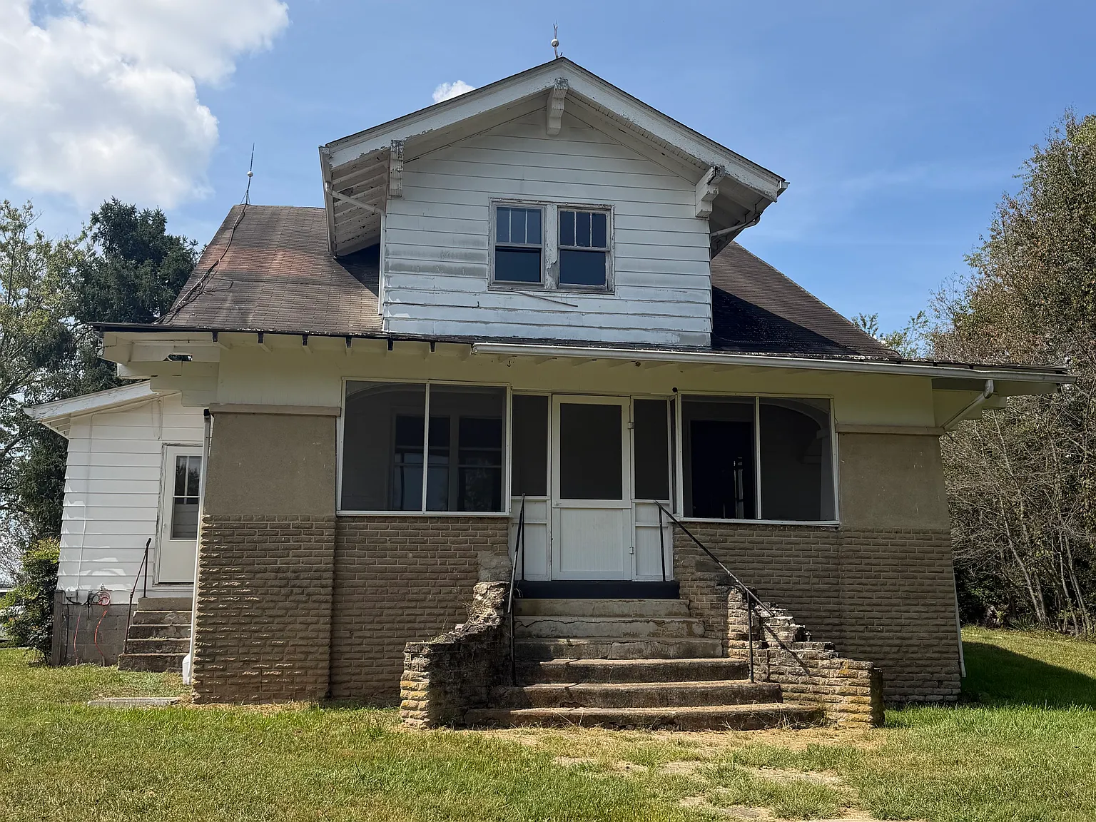 3 bed, 2.5 bath, 1080 sqft, $1,500 — Photo 2