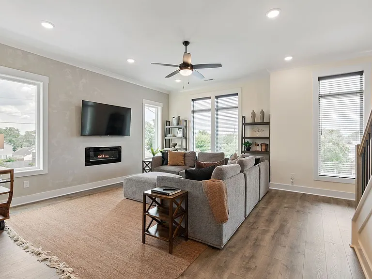 601 Southgate Ave — Photo 41