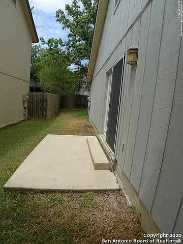 703 Meadow Frg — Photo 20