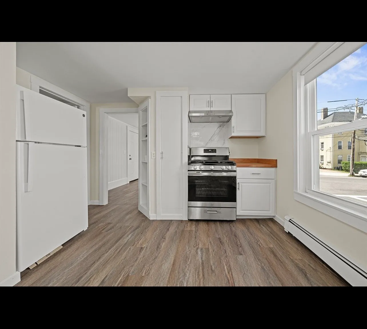 1 bed, 600 sqft, $2,000 — Photo 2
