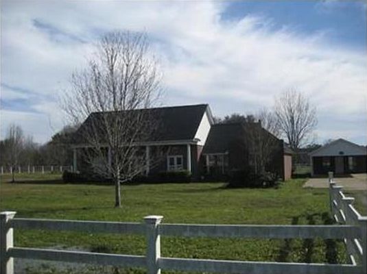 2nd image of 8625 Shetland Rd