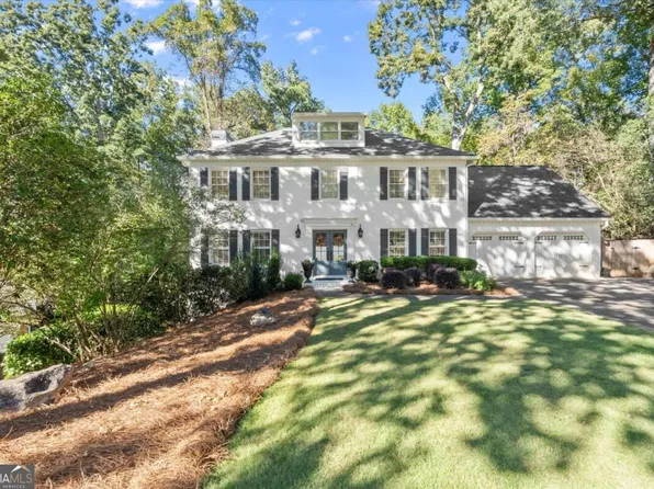 1021 Princeton Walk NE, Marietta, GA 30068