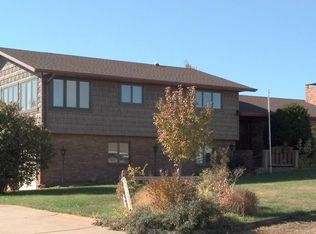 639 W Legion, Wauneta, NE 69045