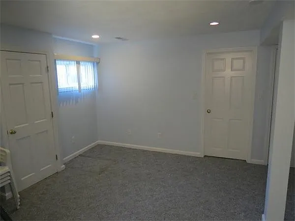 121 Andrew St — Photo 9