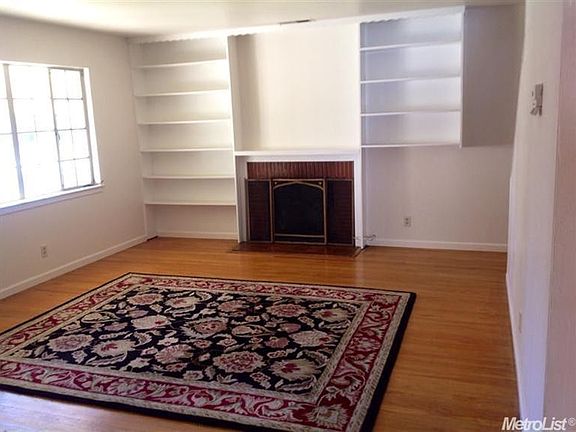 5th image of 1809 Richmond St