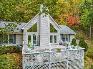 449 Hazel Hollow Dr, Sylva, NC 28779