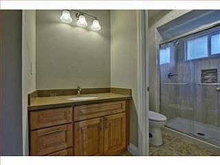 3rd image of 5993 Garces Ave