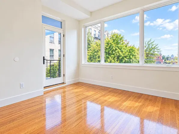 871 Bergen St APT 2C, Brooklyn, NY 11238