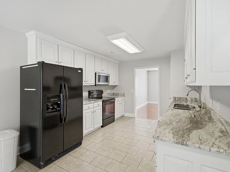 242 Chestnut Oak Cir — Photo 2