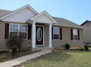 2270 Central Park Dr, Troy, MO 63379
