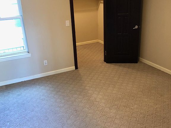 5th image of 318 Alemany Blvd APT 3C