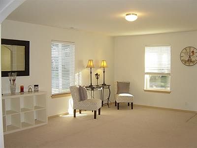 2nd image of 5740 Arcarro Ct SE