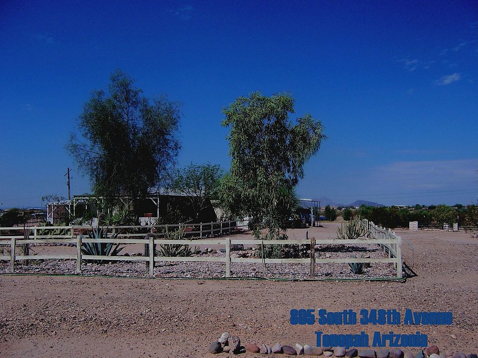 1st image of 805 S 348th Ave