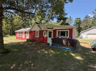 8826 Boot Lake Rd, Manistique, MI 49854
