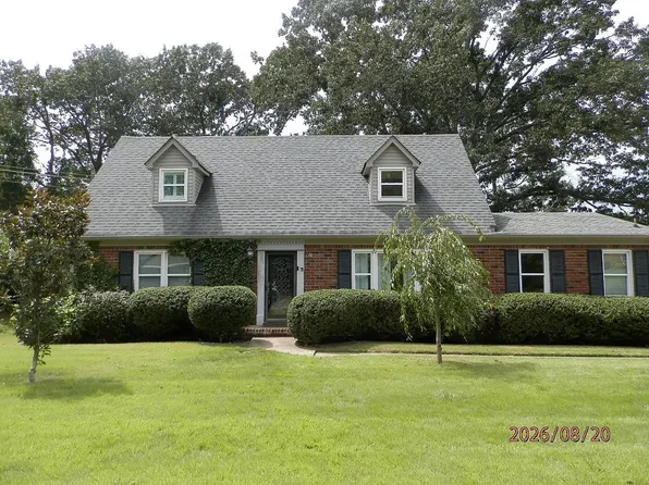 1721 Beckman Dr, Florence, AL 35630