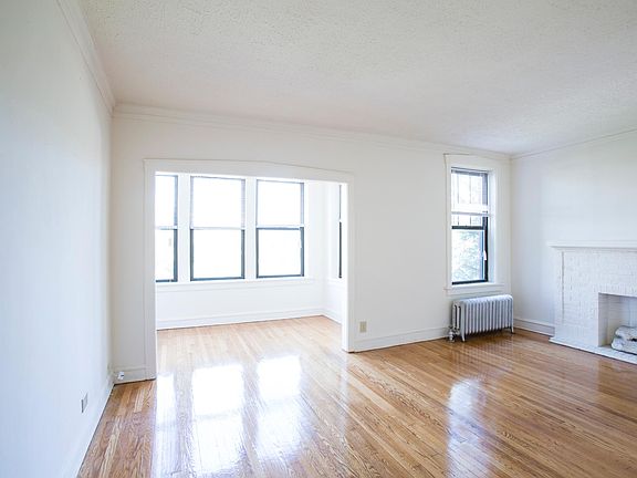 2nd image of 909 Washington Blvd APT 3