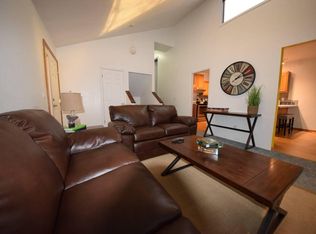 2370 Canary Ct #B, Anchorage, AK 99515