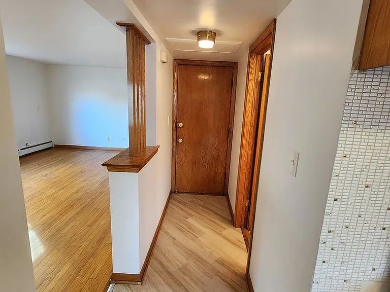JER & Associates 2320 — Photo 4