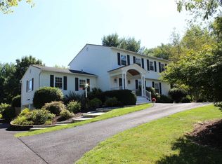 8 Aspen Rd, Hopewell Junction, NY 12533