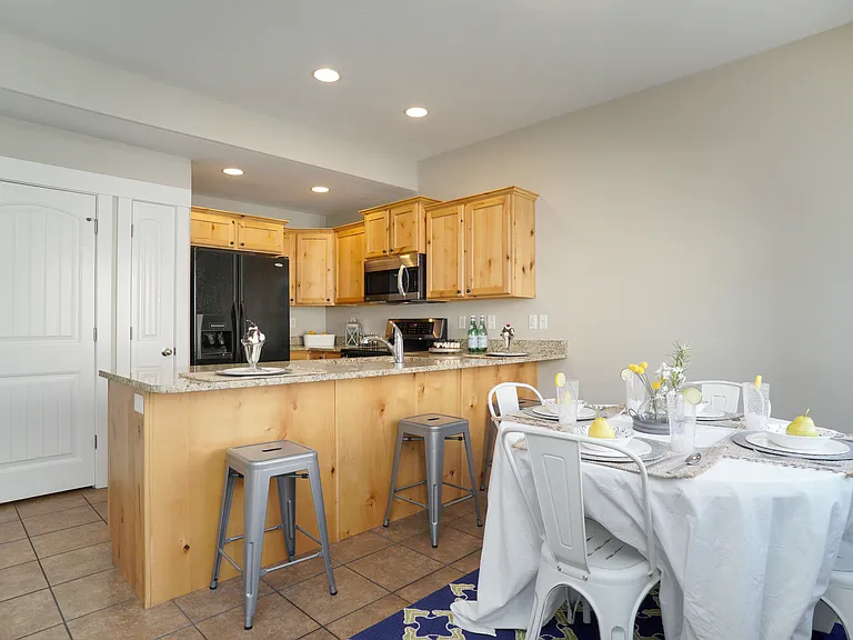 2899 N 1150 W — Photo 6