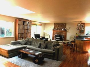 1006 Jack London Dr, Santa Rosa, CA 95409