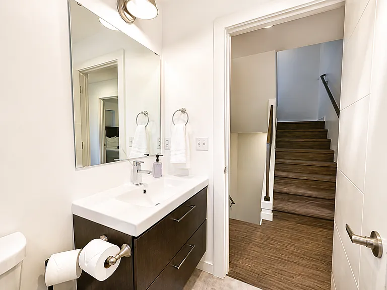 803 S Cloverdale St #803 — Photo 29