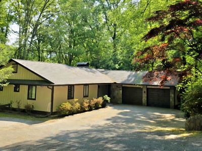 414 Leaning Chimney Dr, Clayton, GA, 30525