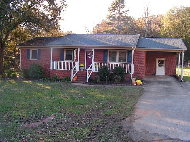 1st image of 206 Hardwick Dr