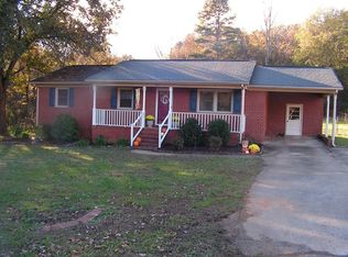 206 Hardwick Dr, Shelby, NC 28152
