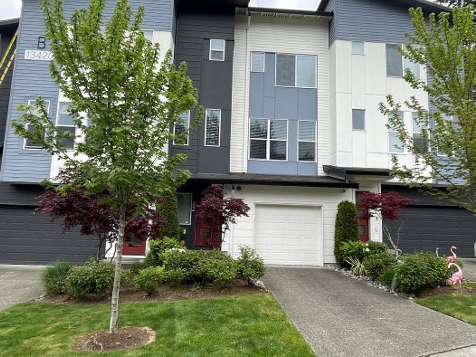 1st image of 13420 Manor Way Unit B2