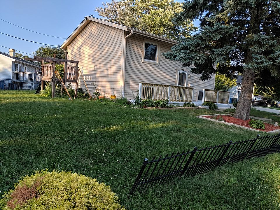 1st image of 230 Marilyn Ave
