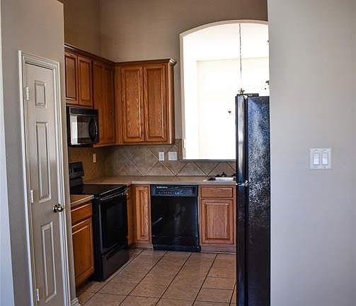 5th image of 1872 Sandpiper Ln