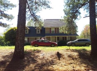 915 County Road 673, Roanoke, AL 36274