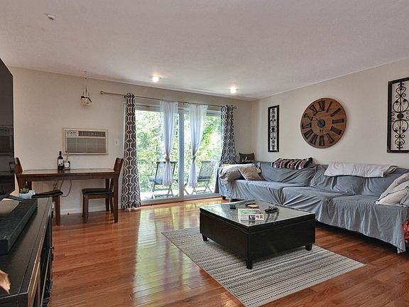 4th image of 50 Edgelawn Ave APT 5